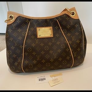 Louis Vuitton Monogram Canvas Galliera PM